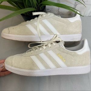 adidas gazelle cream white